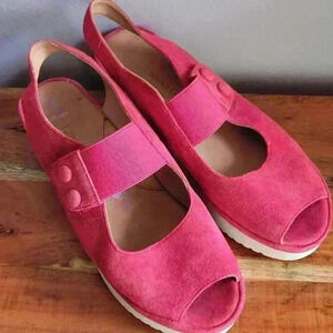 L'AmourDesPieds Collection Womens Red Suede Sandals Open Toe 9.5 Velcro Attached